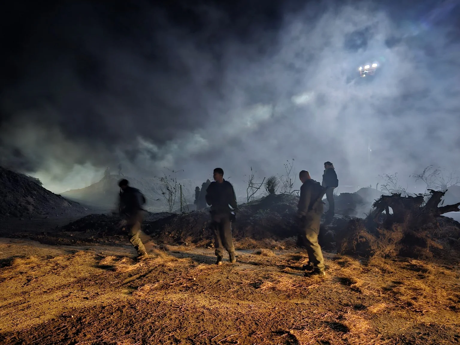 Atmospheric fog effect on set